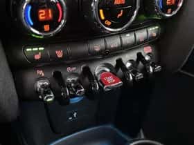 MINI Cooper S (2019) thumbnail 45