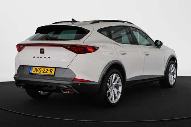 CUPRA Formentor (2022) thumbnail 3