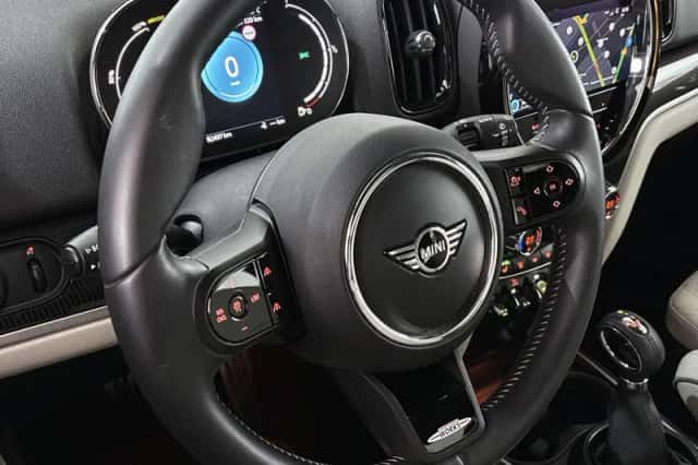 MINI Countryman (2022) thumbnail 13