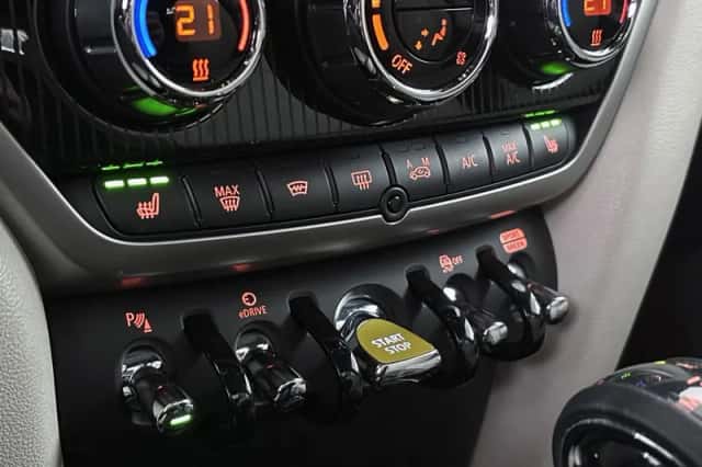 MINI Countryman (2022) thumbnail 26