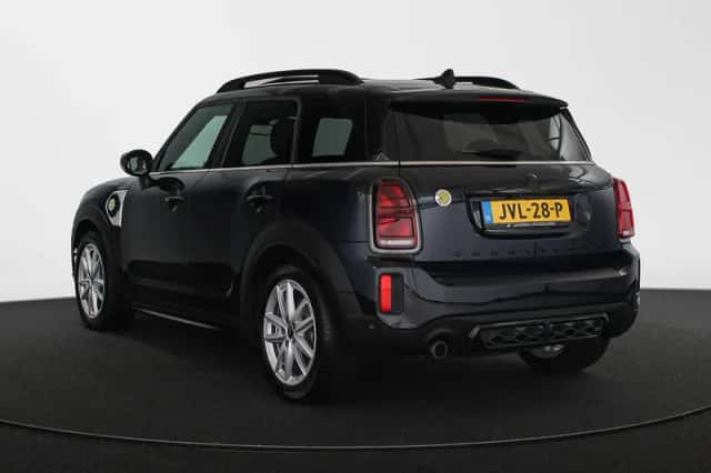 MINI Countryman (2022) thumbnail 4