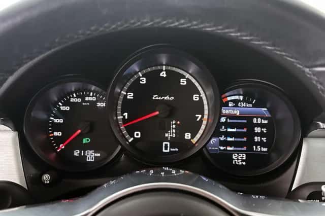 Porsche Macan (2015) thumbnail 11
