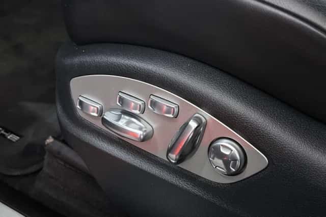 Porsche Macan (2015) thumbnail 18