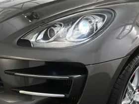 Porsche Macan (2015) thumbnail 21