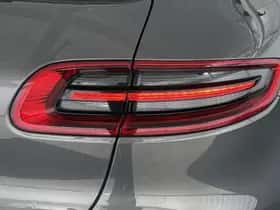 Porsche Macan (2015) thumbnail 23