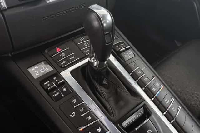 Porsche Macan (2015) thumbnail 29