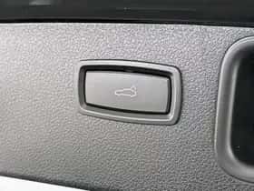Porsche Macan (2015) thumbnail 40