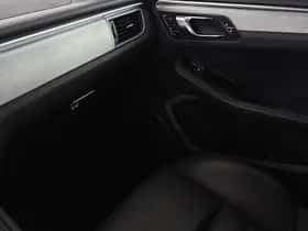 Porsche Macan (2015) thumbnail 41