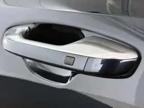 Kia Sorento (2021) thumbnail 20