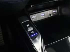 Kia Sorento (2021) thumbnail 39