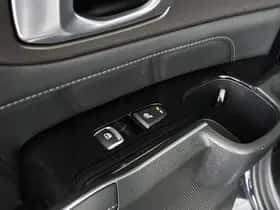 Kia Sorento (2021) thumbnail 45