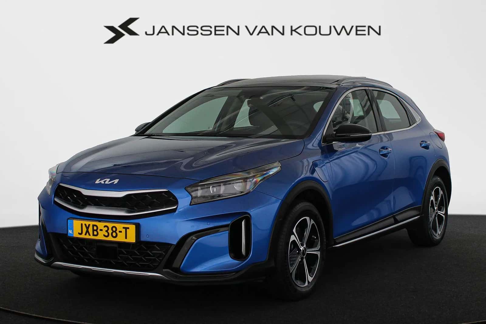 Kia XCeed (2022) — foto 1
