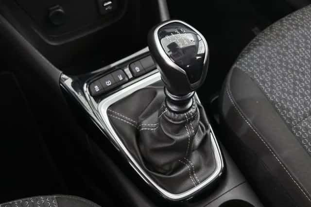 Opel Crossland (2021) thumbnail 23