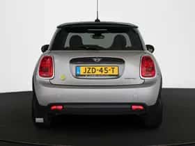 MINI Electric (2024) thumbnail 16