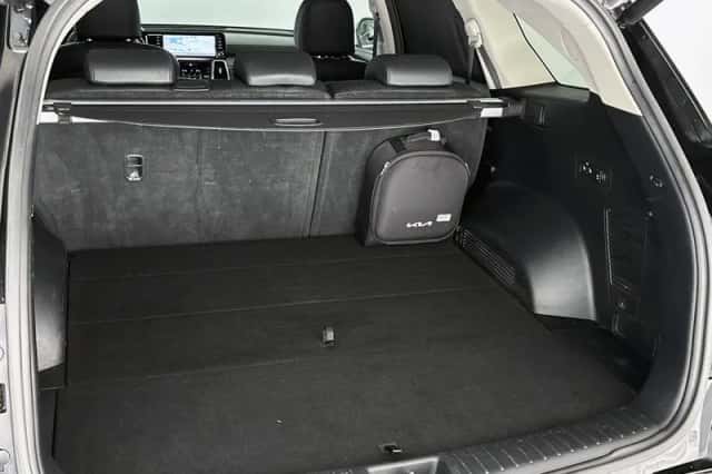 Kia Sorento (2022) thumbnail 11