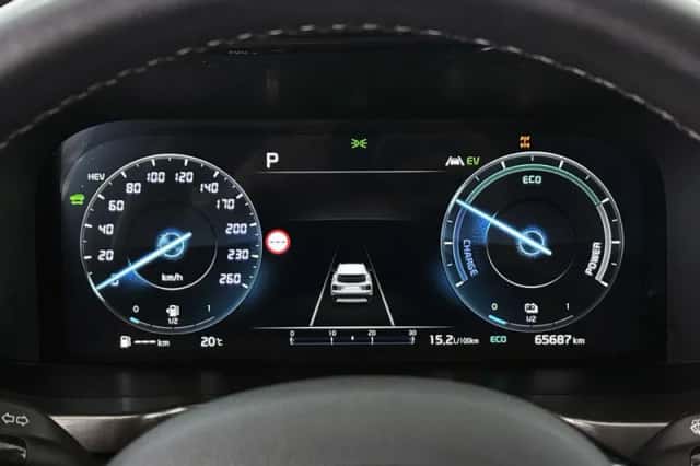 Kia Sorento (2022) thumbnail 13
