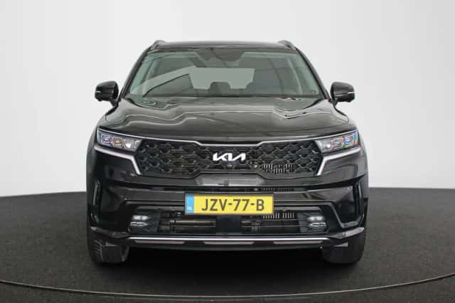 Kia Sorento (2022) thumbnail 16