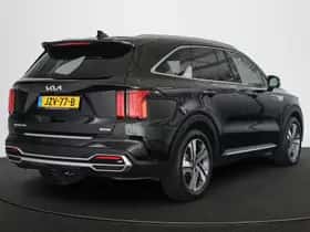 Kia Sorento (2022) thumbnail 3