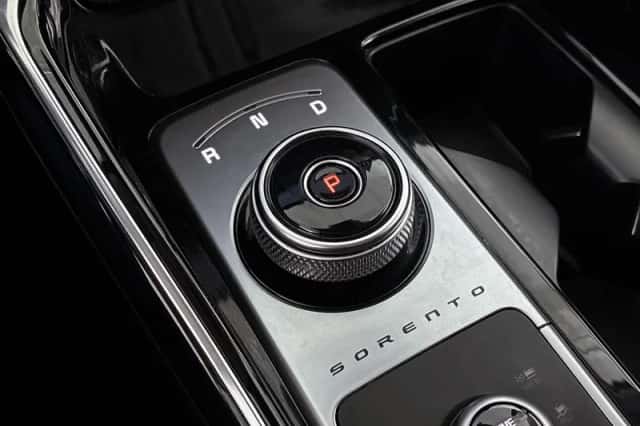 Kia Sorento (2022) thumbnail 31