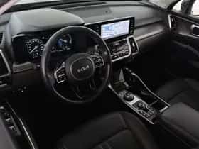 Kia Sorento (2022) thumbnail 5