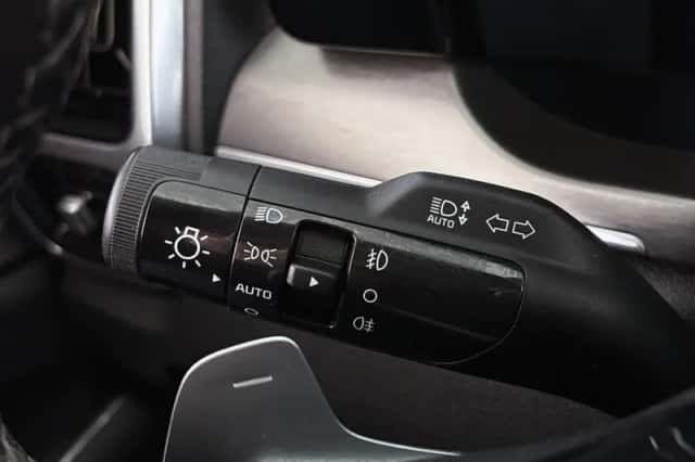 Kia Sorento (2022) thumbnail 48
