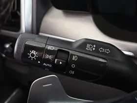 Kia Sorento (2022) thumbnail 48