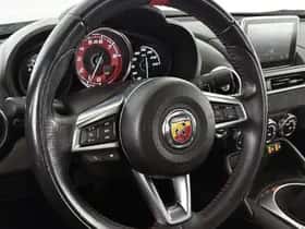 Abarth 124 Spider (2016) thumbnail 7