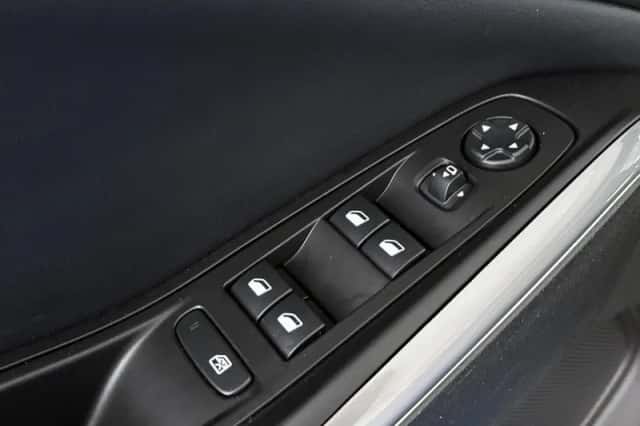 Opel Grandland (2022) thumbnail 35