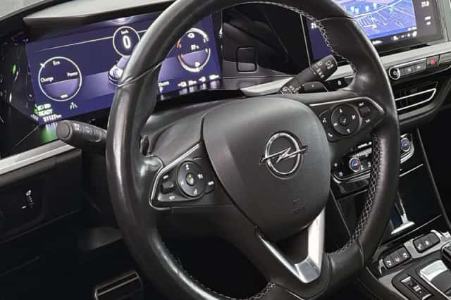 Opel Grandland (2022) thumbnail 8