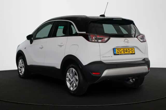 Opel Crossland X (2019) thumbnail 4