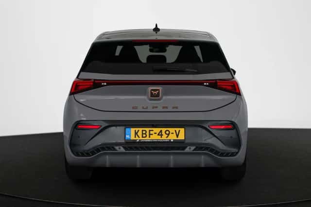 CUPRA Born (2023) thumbnail 17