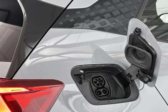 CUPRA Born (2023) thumbnail 33