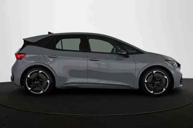 CUPRA Born (2023) thumbnail 36