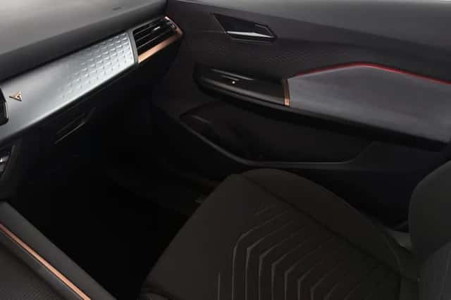 CUPRA Born (2023) thumbnail 39