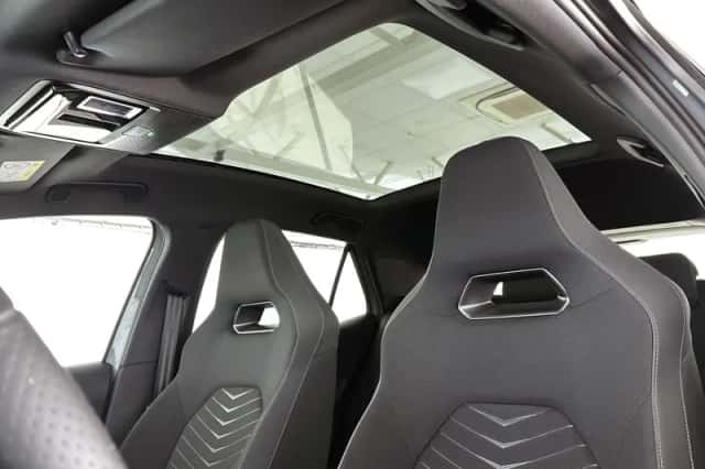 CUPRA Born (2023) thumbnail 8