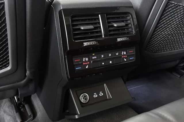 Volkswagen Touareg (2022) thumbnail 14
