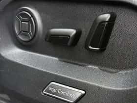 Volkswagen Touareg (2022) thumbnail 20