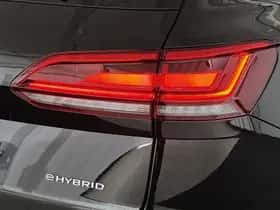 Volkswagen Touareg (2022) thumbnail 25