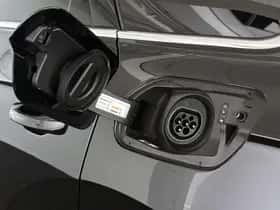 Volkswagen Touareg (2022) thumbnail 36