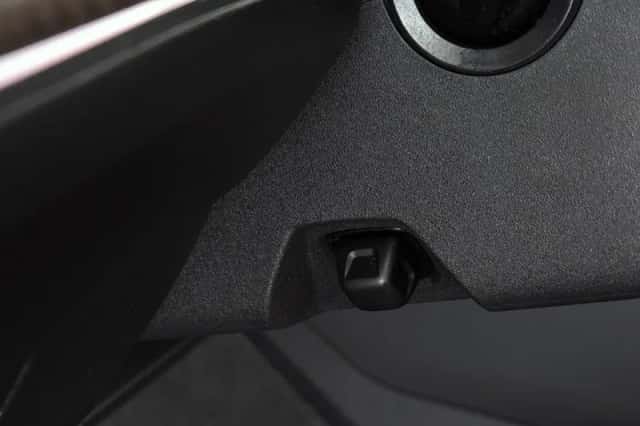 Volkswagen Touareg (2022) thumbnail 41