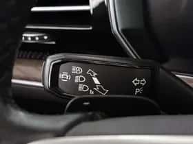 Volkswagen Touareg (2022) thumbnail 52