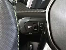 Peugeot 208 (2025) thumbnail 25