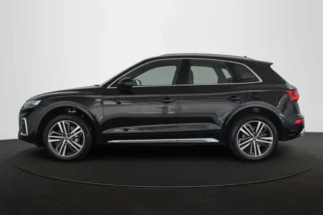 Audi Q5 (2021) thumbnail 36