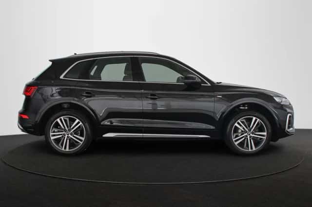 Audi Q5 (2021) thumbnail 37