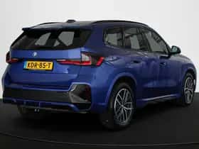 BMW X1 (2023) thumbnail 3