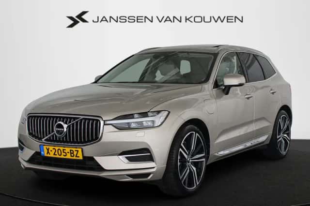 Volvo XC60 (2021) thumbnail 1