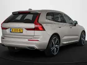 Volvo XC60 (2021) thumbnail 3