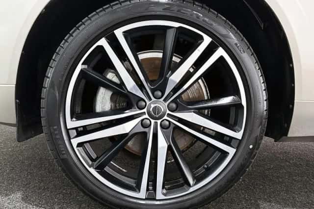Volvo XC60 (2021) thumbnail 26