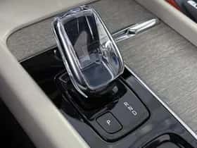 Volvo XC60 (2021) thumbnail 33