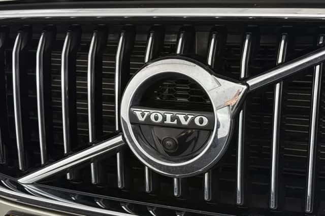 Volvo XC60 (2021) thumbnail 44